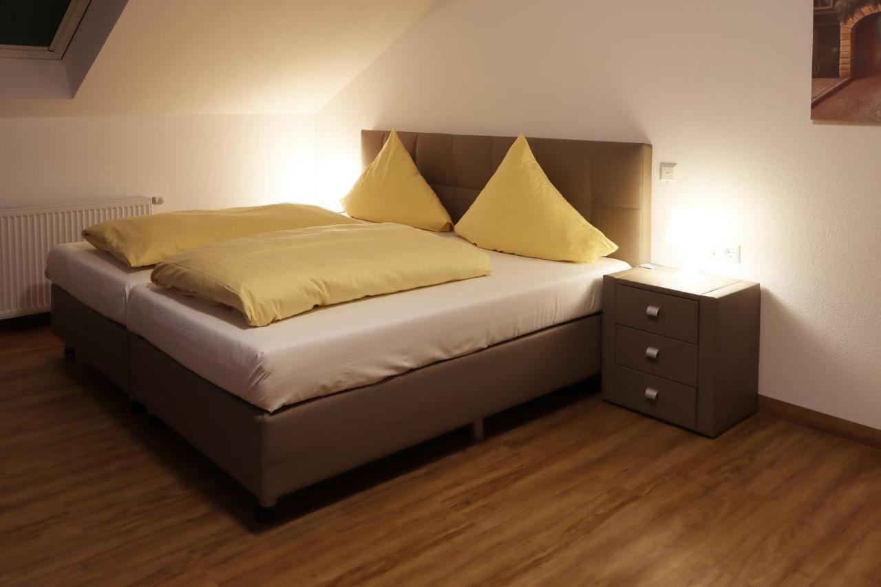 Hotel Heuberger Hof, Wehingen Экстерьер фото